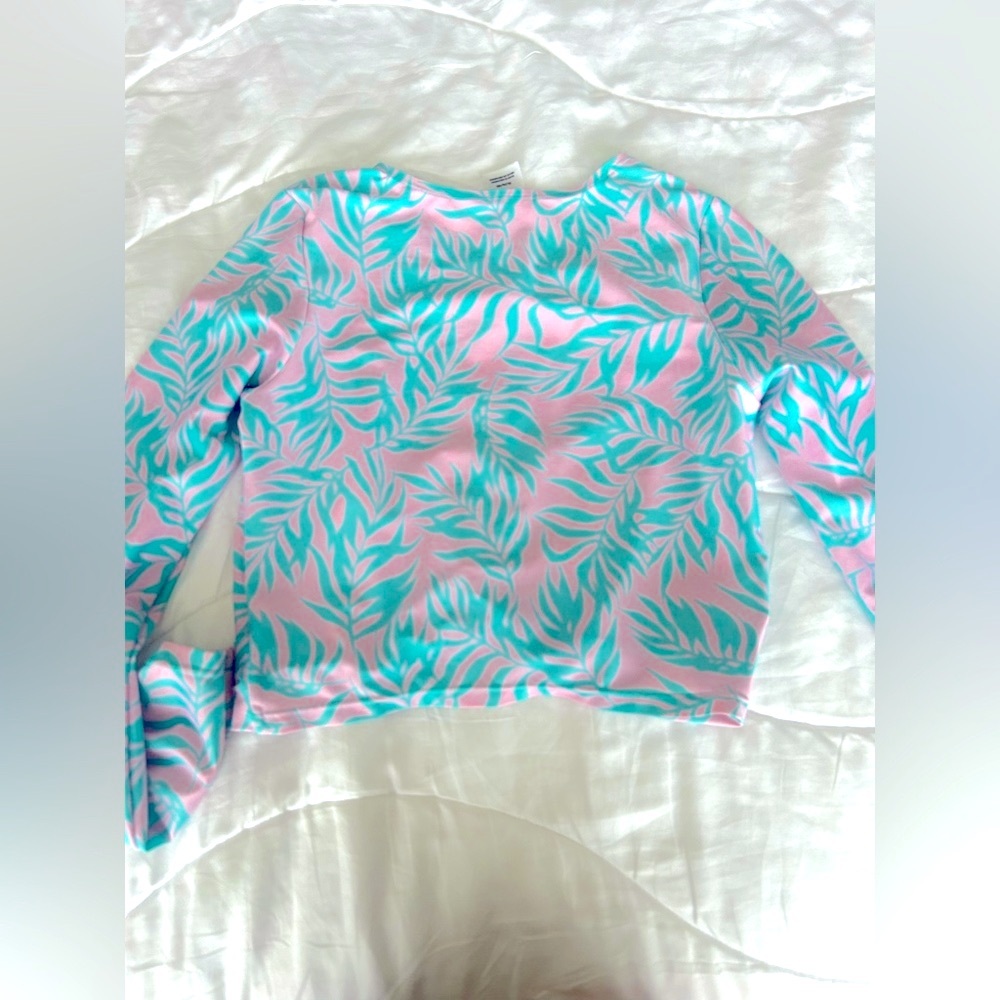 ▪️Target Rashguard swimsuit top▪️ - Picture 4 of 5